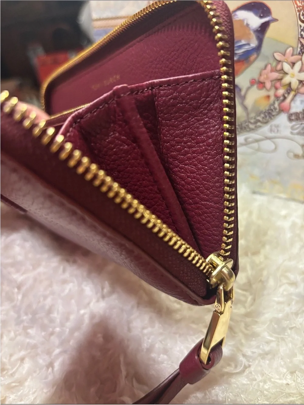Tory Burch Burgundy Pebbled Leather Zip Wallet with Gold Logo - Picture 8 of 13